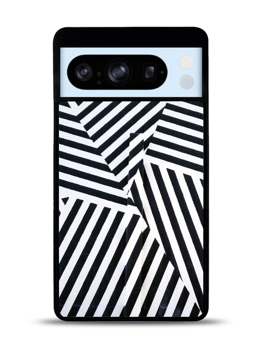 Black And White Google Pixel 8 Pro Case QC10650