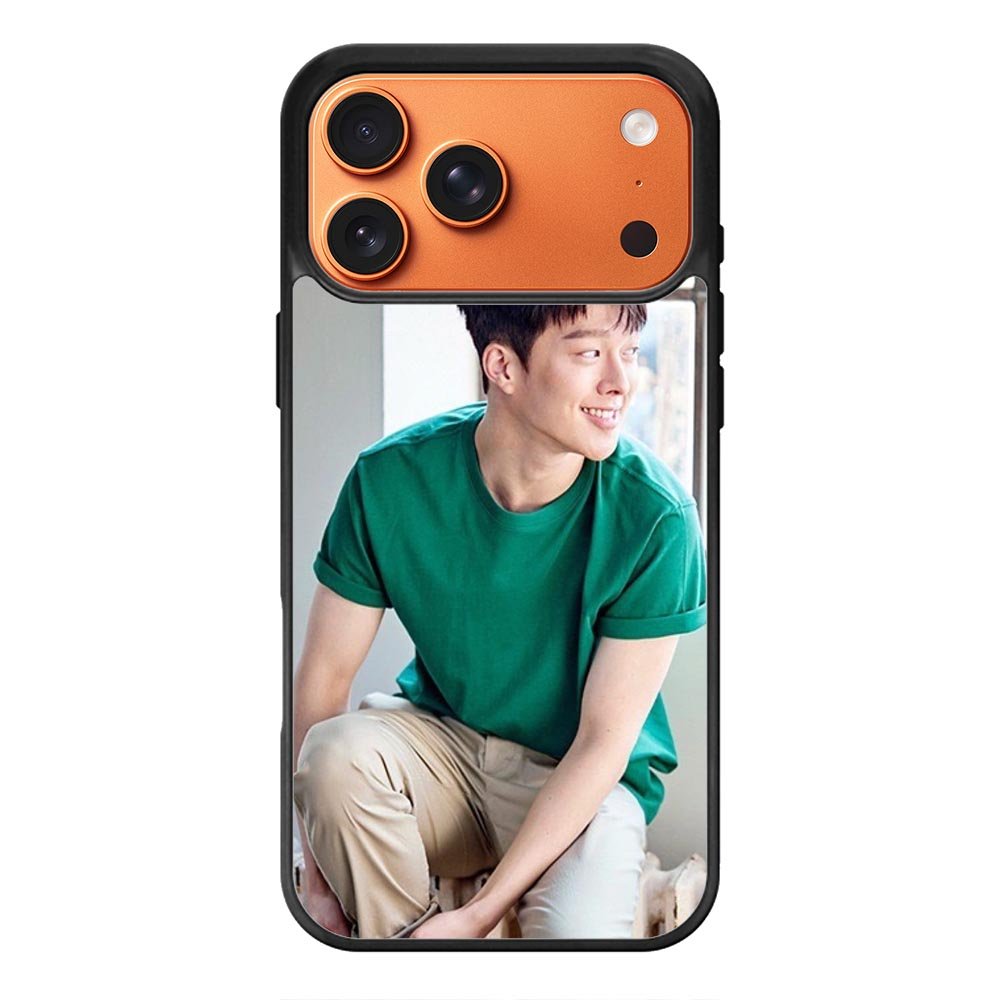 Jang Ki-Yong iPhone 17 Pro Case OV8580